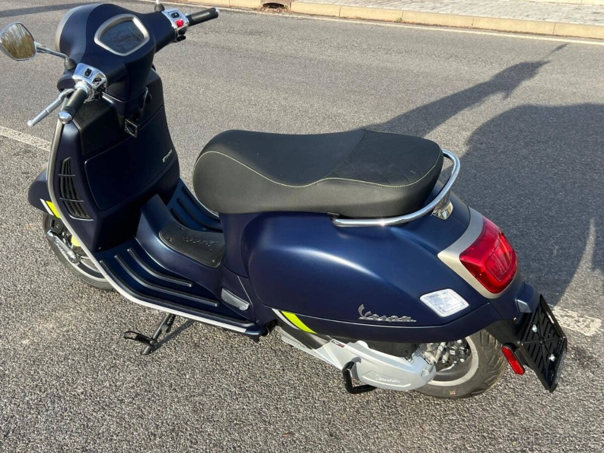 Vespa GTS 300 Super Tech ABS - 7