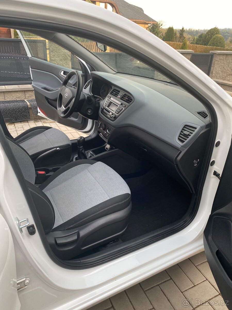 Hyundai i20 - 2015 - 7