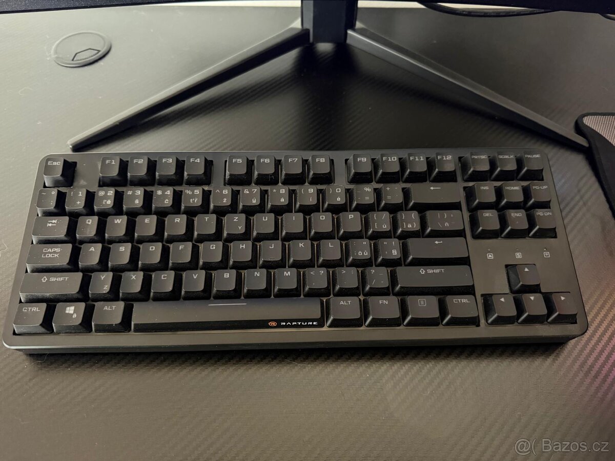 🎮 Prémiový herní PC set /monitor/ stůl - 7