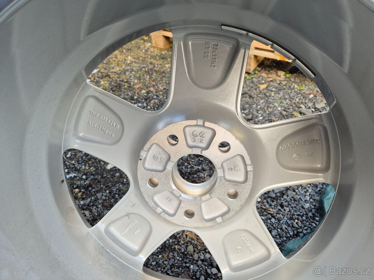 ZImní kola Volkswagen T5 T6 R17 Thunder 5x120 - 7