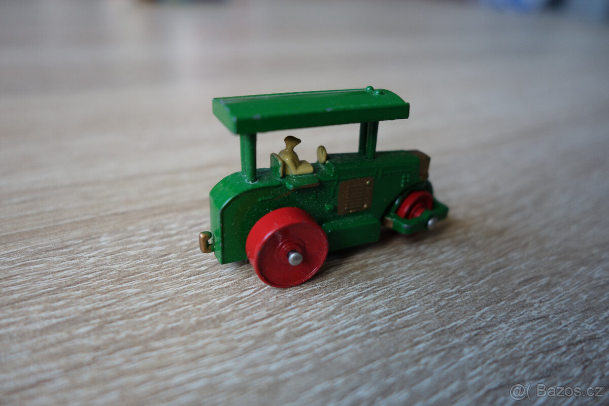 Kovový model autíčka No. 1 Aveling Barford Road Roller - 7