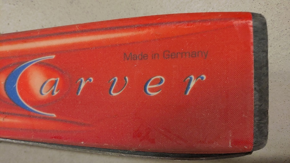 Pánské lyže Volkl Carver,185cm, vázání Marker, hůlky Fischer - 7