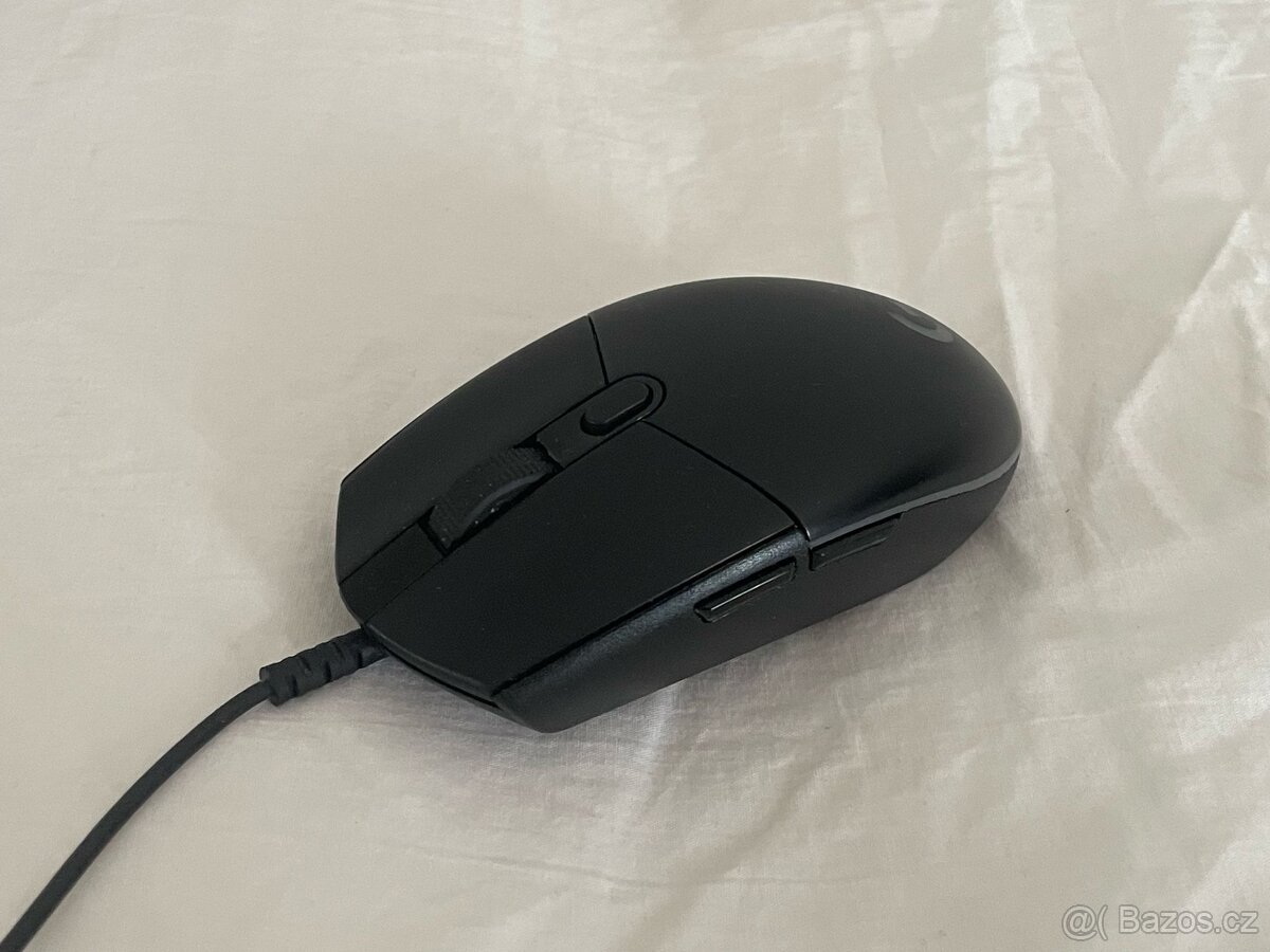 Sluchátka Yenkee YHP303 a myš Logitech G102 Lightsync - 7