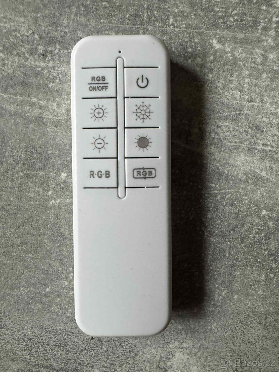 STROPNÍ LED SVÍTIDLO - 7