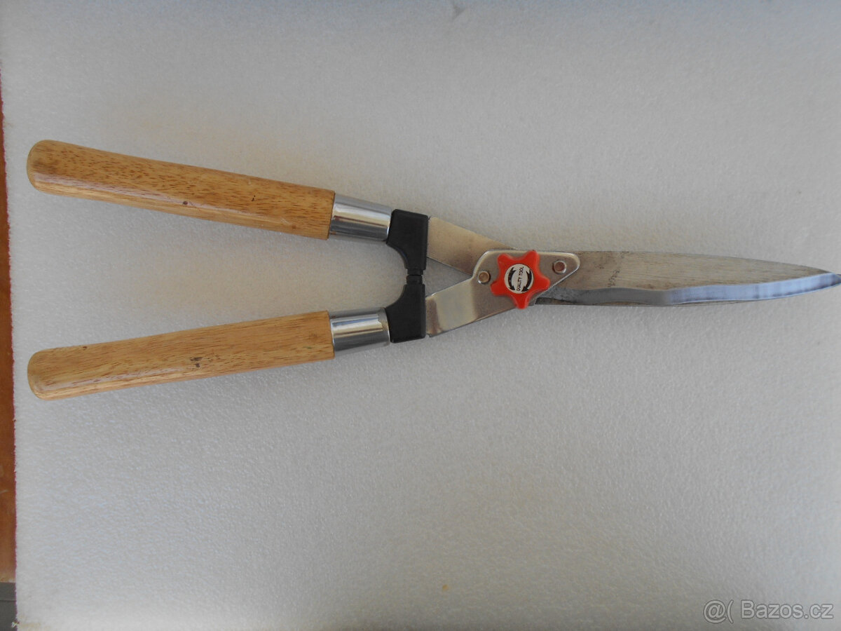 Zahradnické nářadí. - 7