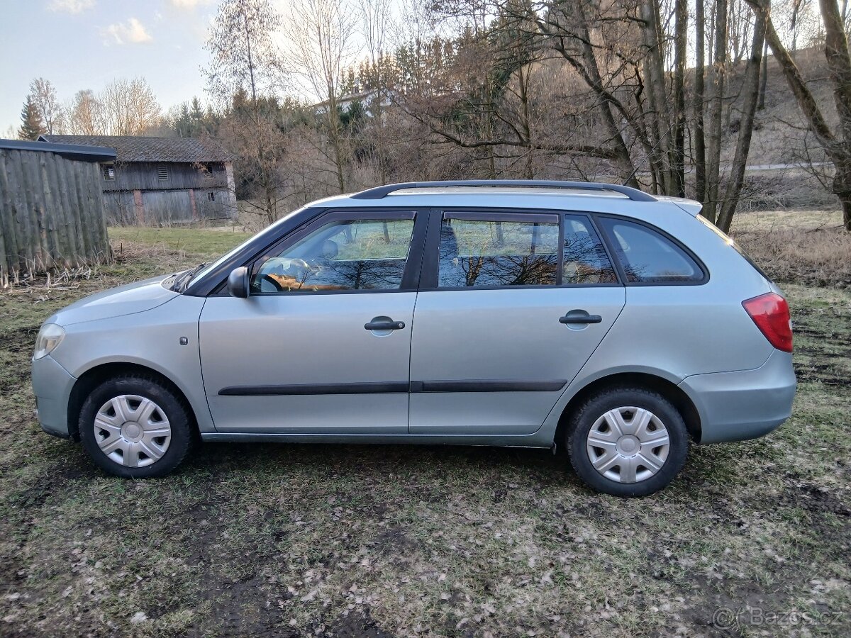 Škoda Fabia 2 - 7