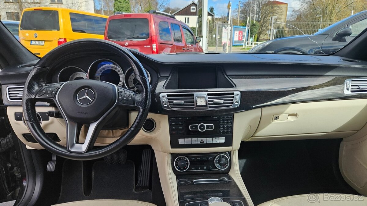 Mercedes-Benz CLS 350 CDi 4Matic Shooting Brake - 7