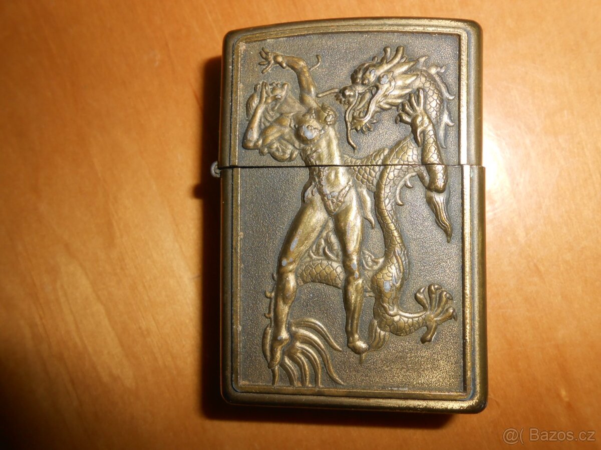 RETRO zapalovače 4kusy - benzínové - malé jsou funkční + - 7