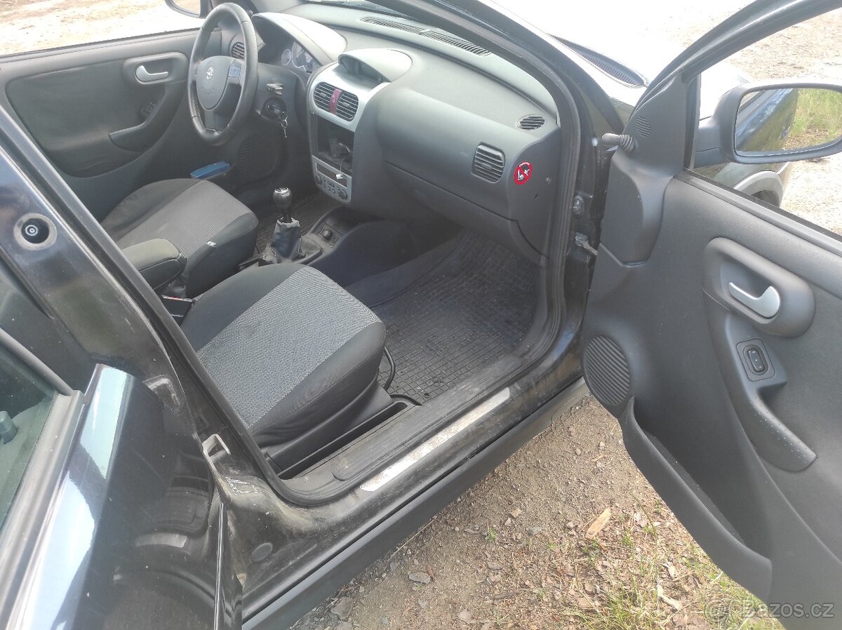 Opel Corsa C 1,2 59kw Twinport 2006 - 7