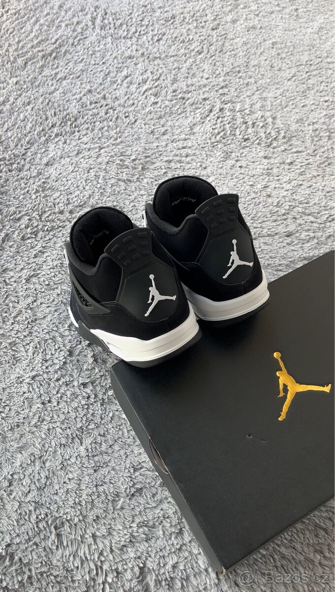 Air Jordan 4 Retro White Thunder - 7