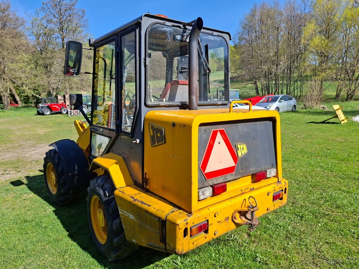JCB 406 - 7