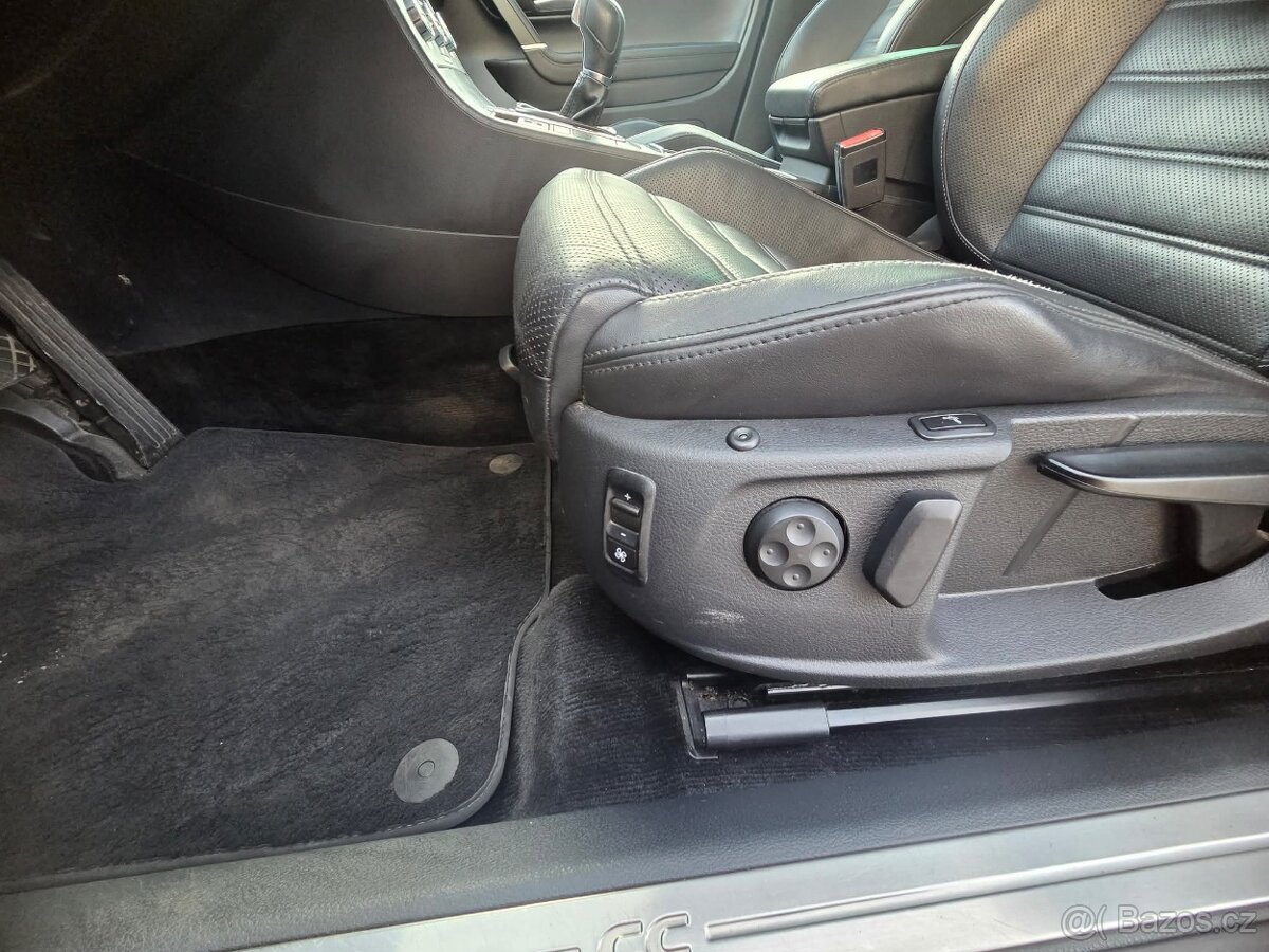 Volkswagen CC - 7
