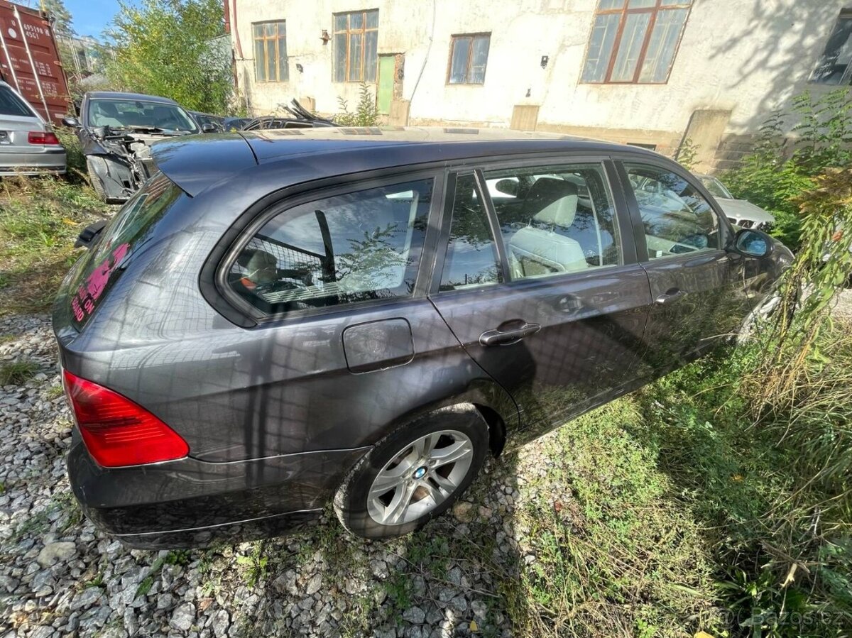 Náhradní díly BMW E91 320d sparkling graphite met. - 7