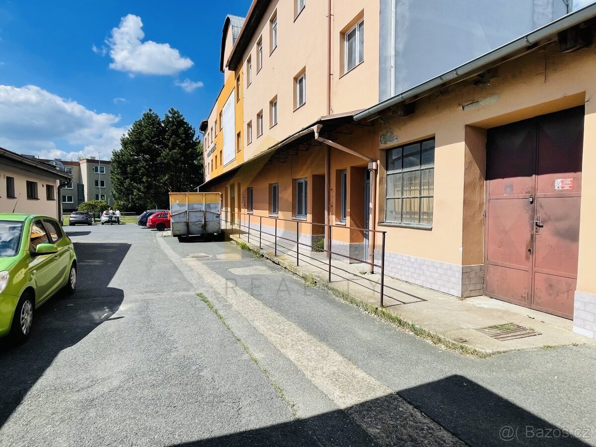 Pronájem skladových prostor – Bučovice - 7