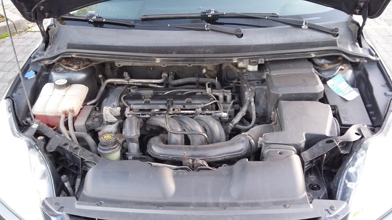 Prodám Ford Focus kombi, r.v. 2008, 1.6 benzín (74kW) - 7