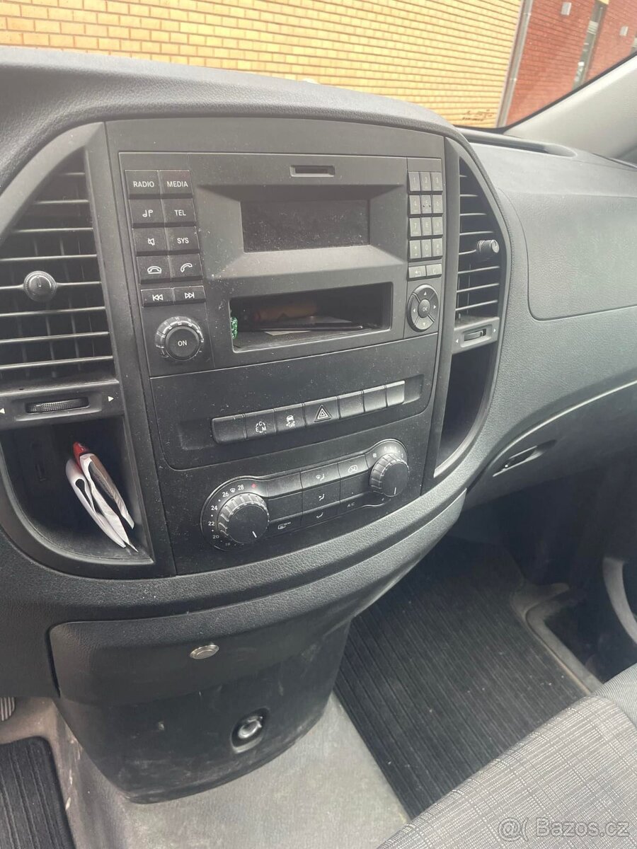 Mercedes VITO 114 CDI - 73.000 KM - 7