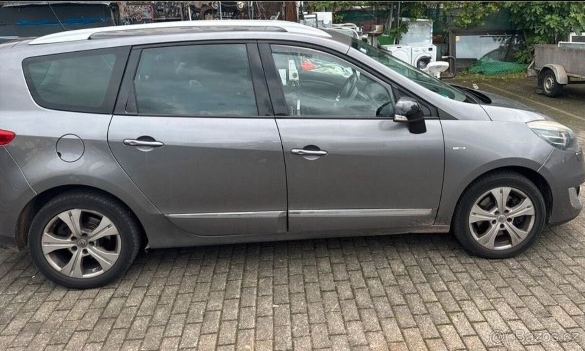Renault Grand Scenic III nahradni dily 2.0 Dci - 7