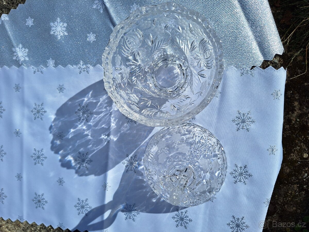 NÁDHERNÁ SKLENĚNÁ KŘIŠŤÁLOVÁ DÓZA NA BOMBÓNY - 7