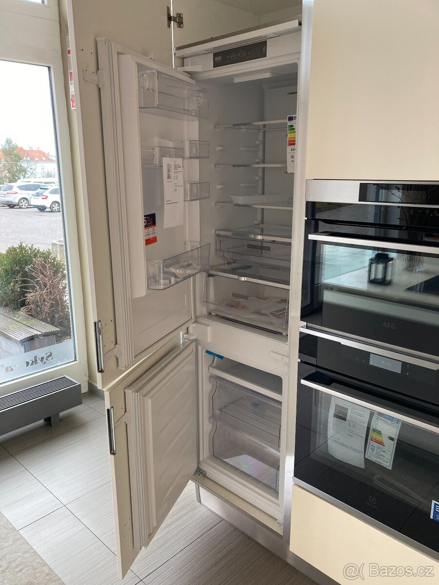 Sykora výprodejová kuchynská linka ze studia - 7