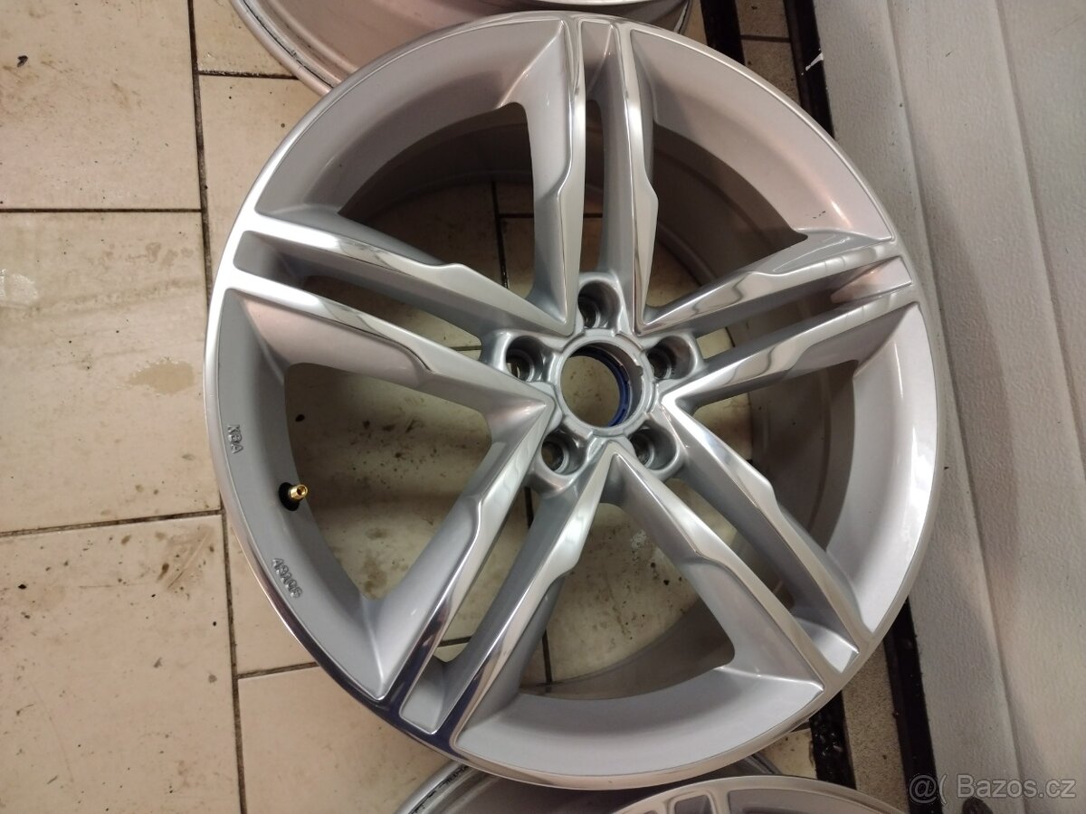Alu kola 5x112 R 18 ET 30 - 7