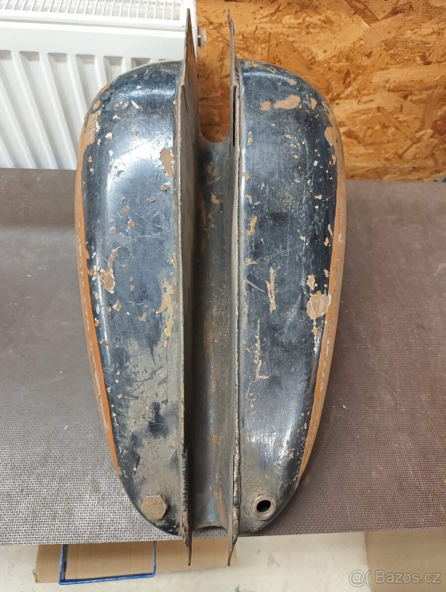 Nádrž ČZ 150 C - 7