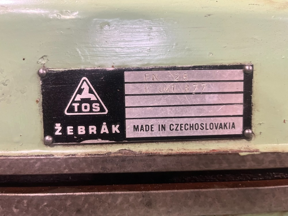 62. Frézka nástrojařská FN 25 - 7