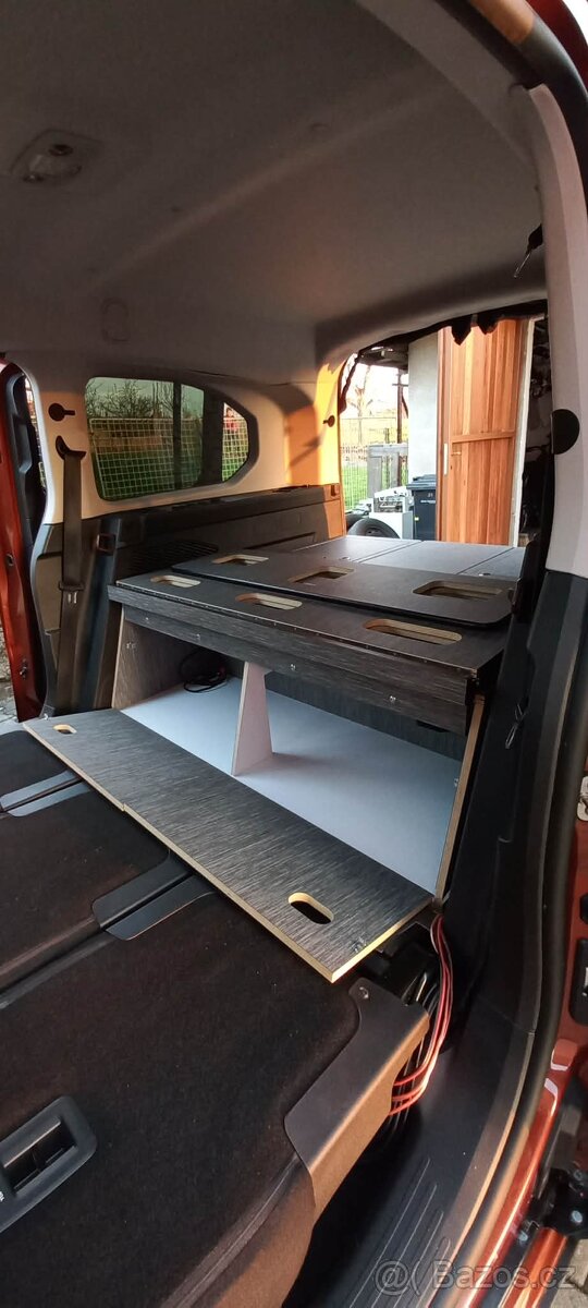 Vestavba do auta - 7