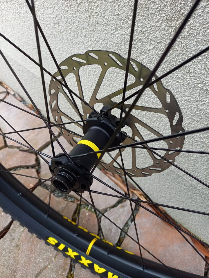 MAVIC Crossmax 27.5" 6D XD Boost - NOVÉ - 7