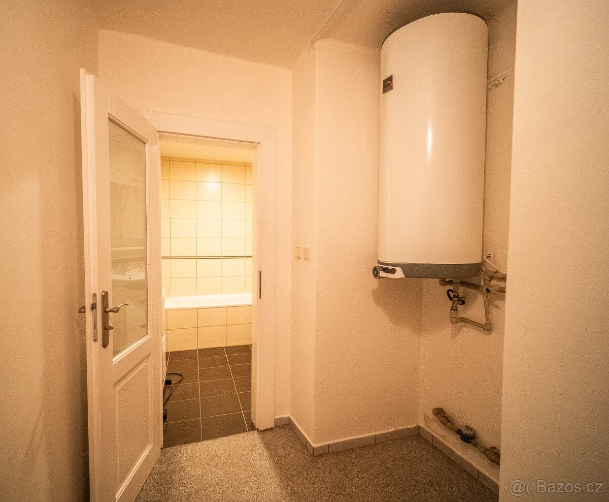 Prodej bytu 3+kk, 76 m² – Broumov - 7