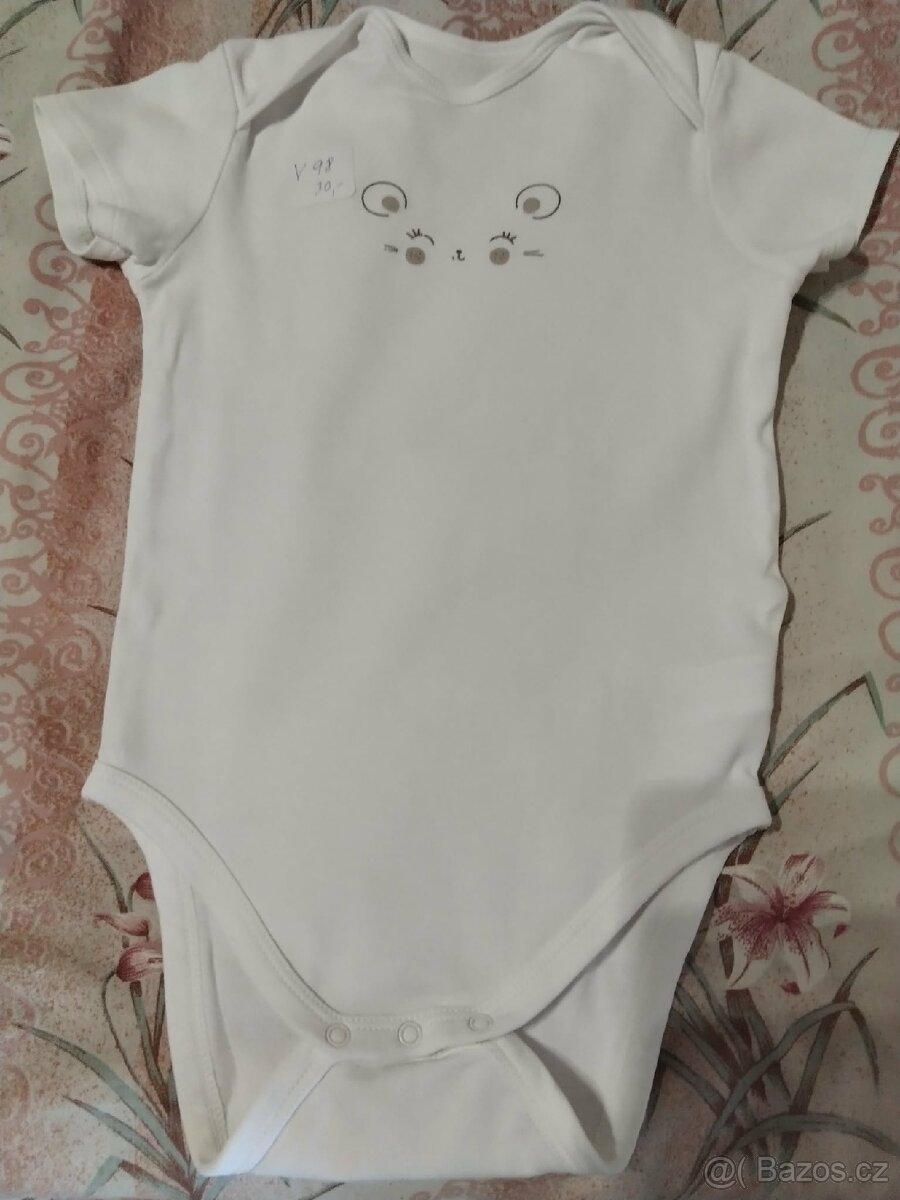 Různé dětské oblečení - 7