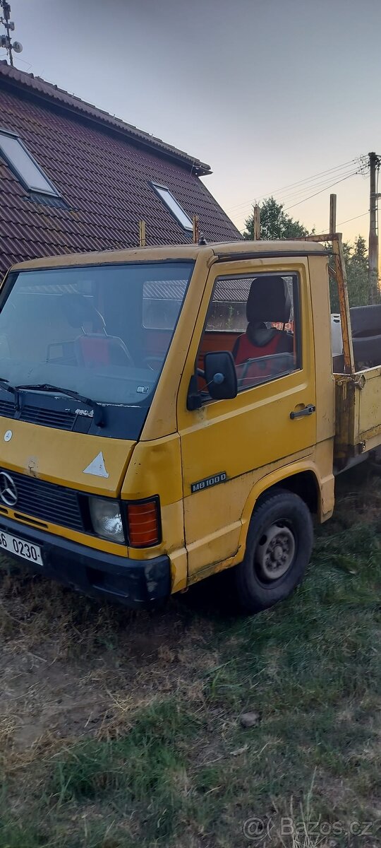Mercedes, MB 100 D - 7