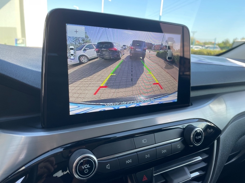 FORD KUGA 2,5 HYBRID - 7