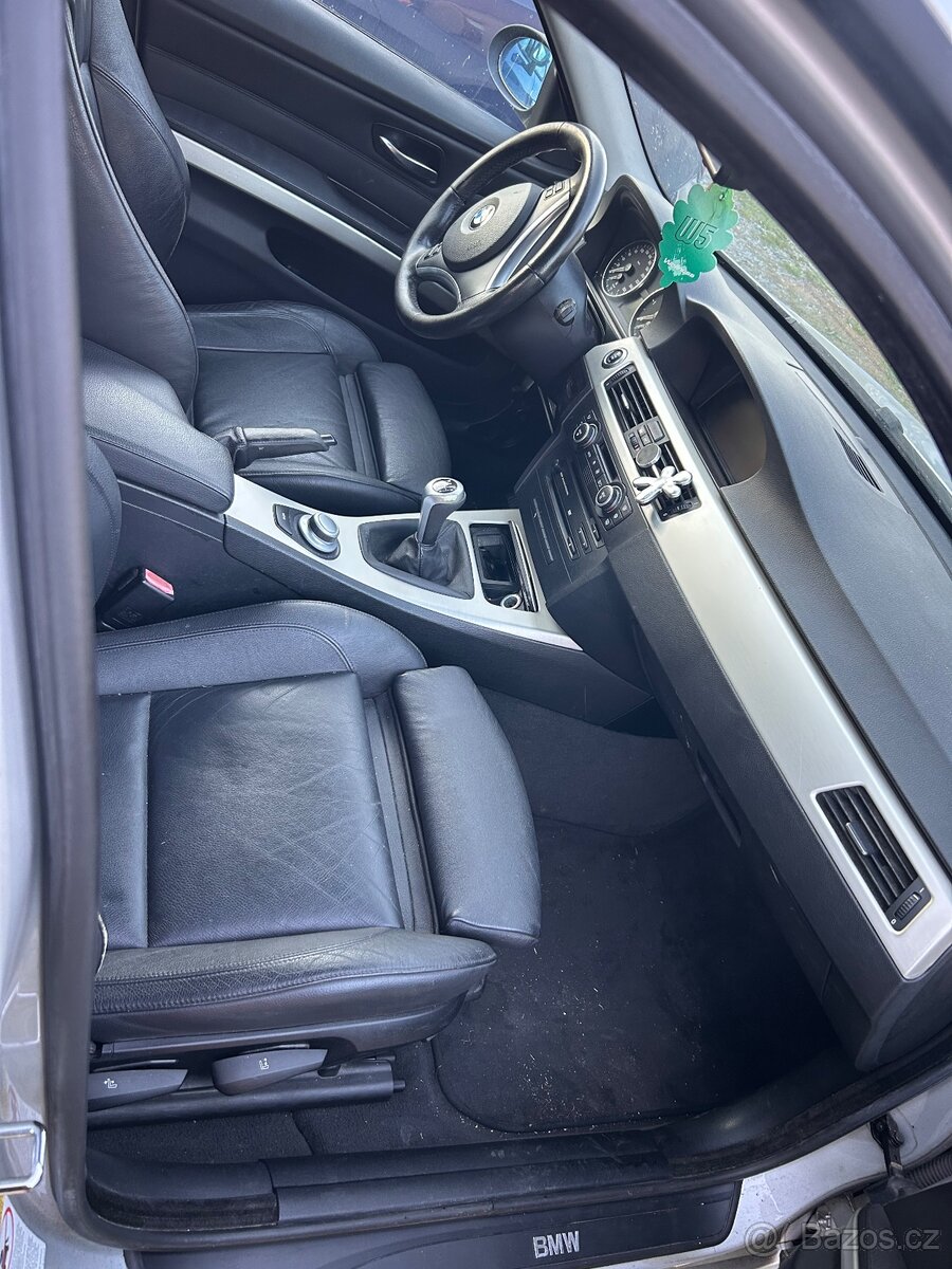 BMW e91 320d 120kw - 7