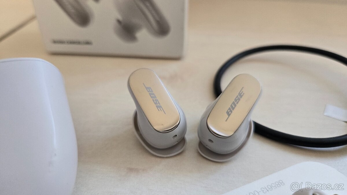 BOSE QuietComfort Ultra Earbuds - 7