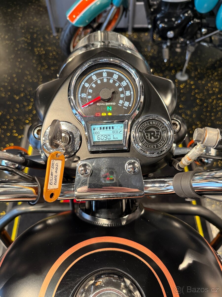 Royal Enfield Bullet 350 - 7