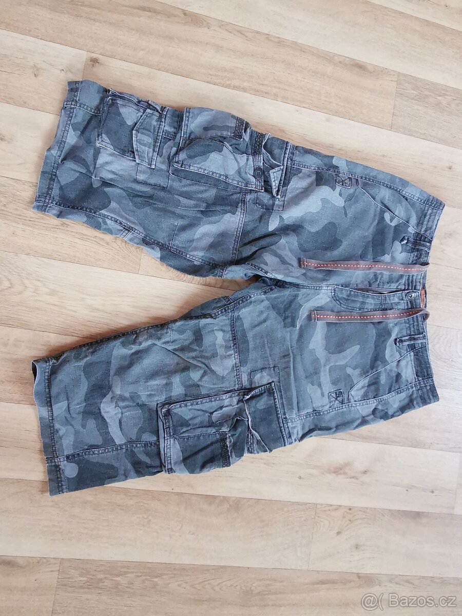 Kraťasy, kapsáče - 7