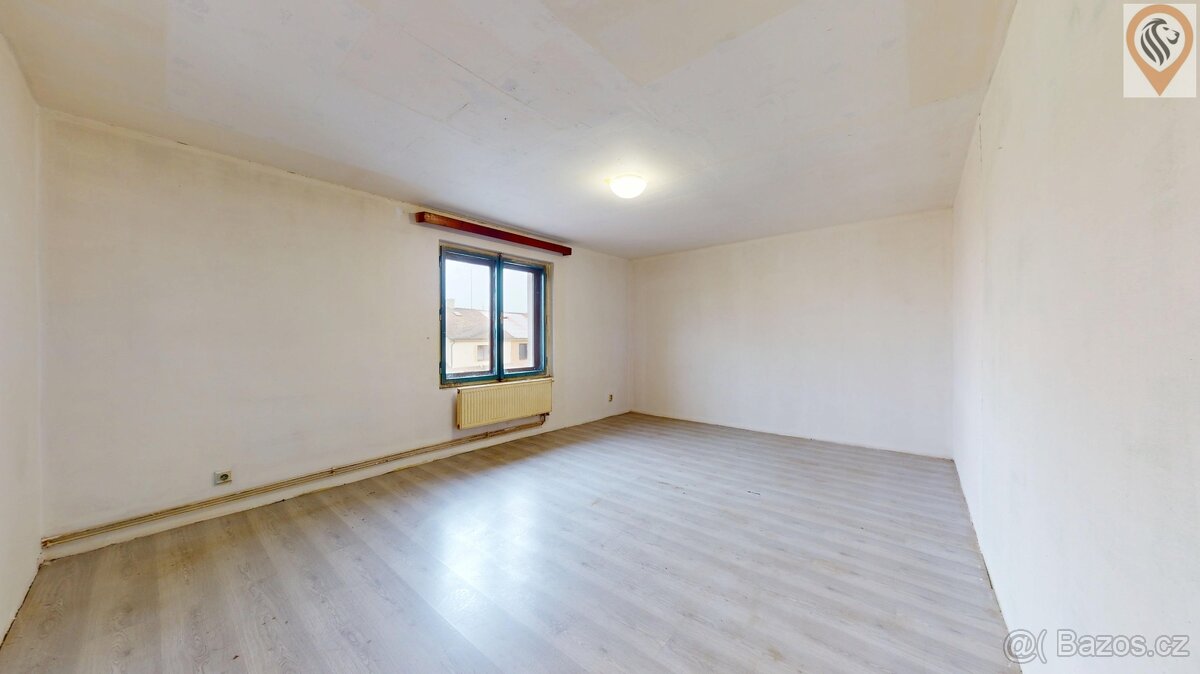 Prostorný rodinný dům v klidné části Rakovníka 4+1, 220 m² - 7