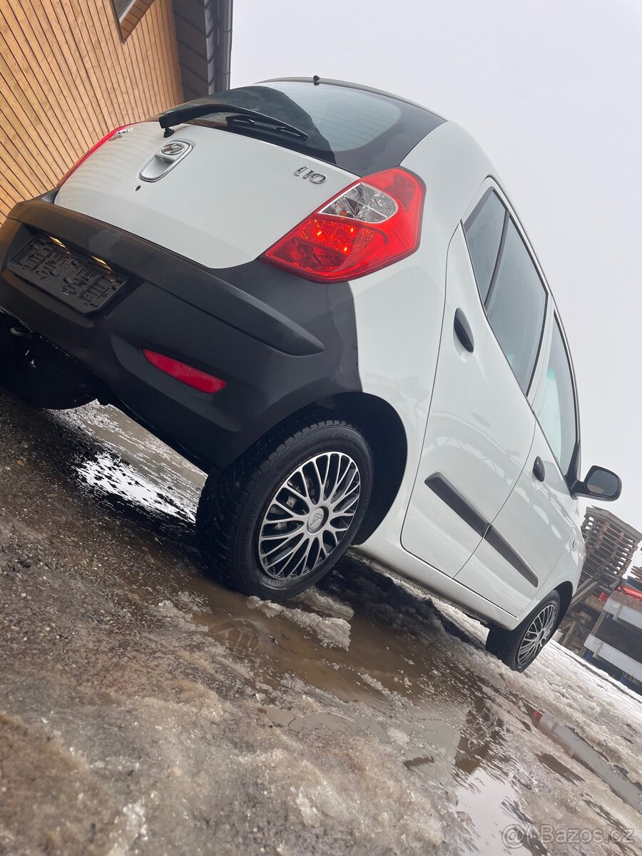 Hyundai i10 1.1 51kW - 7