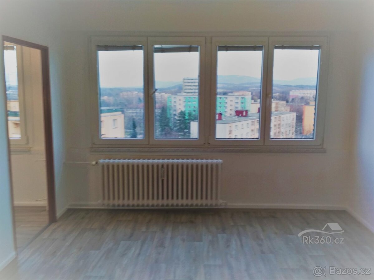 Pronájem bytu 28 m2 - 1+1 - Frýdek-Místek - Bezručova - 7