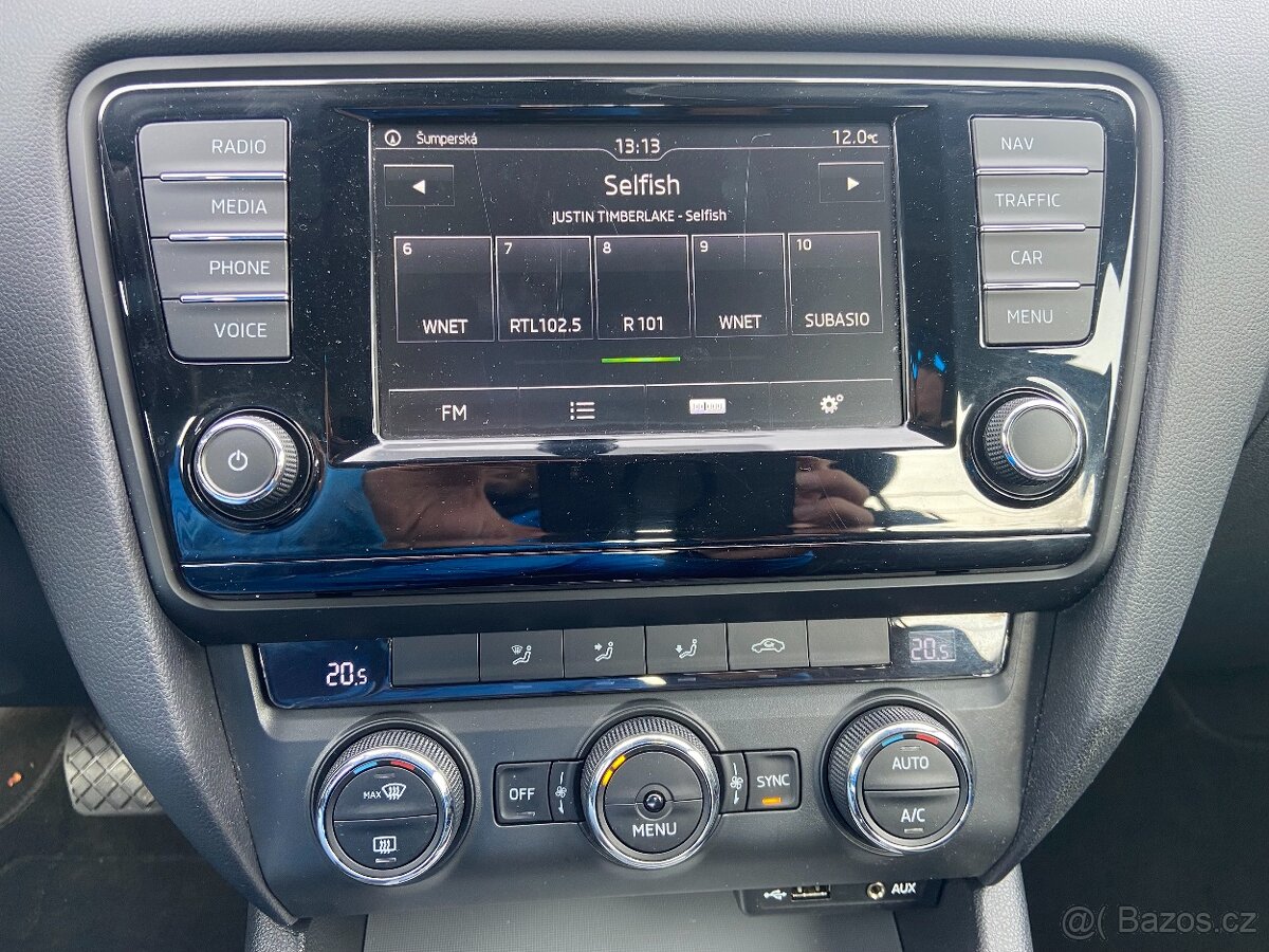 Škoda Octavia 1.6 TDi DSG Navigace, Tempomat - 7