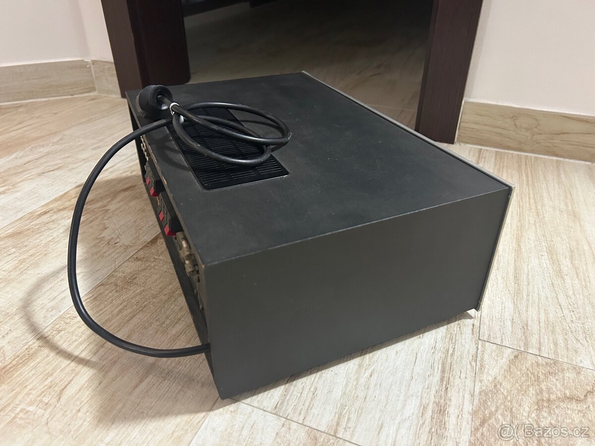 AIWA 8100 stereo zesilovač - 7