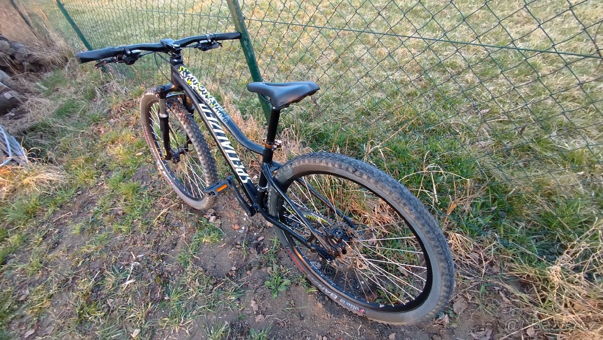 Prodám kolo specialized rockhopper - 7