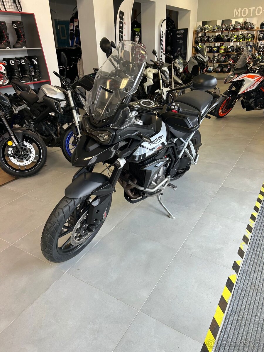 Triumph Tiger 900gt - 7