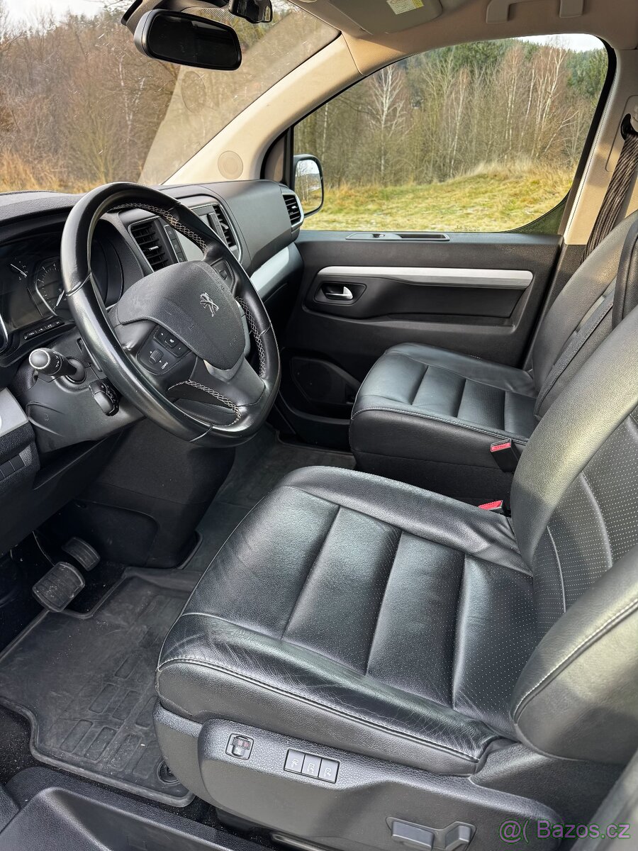Peugeot Traveller Allure Long 2.0 BlueHDi - 7
