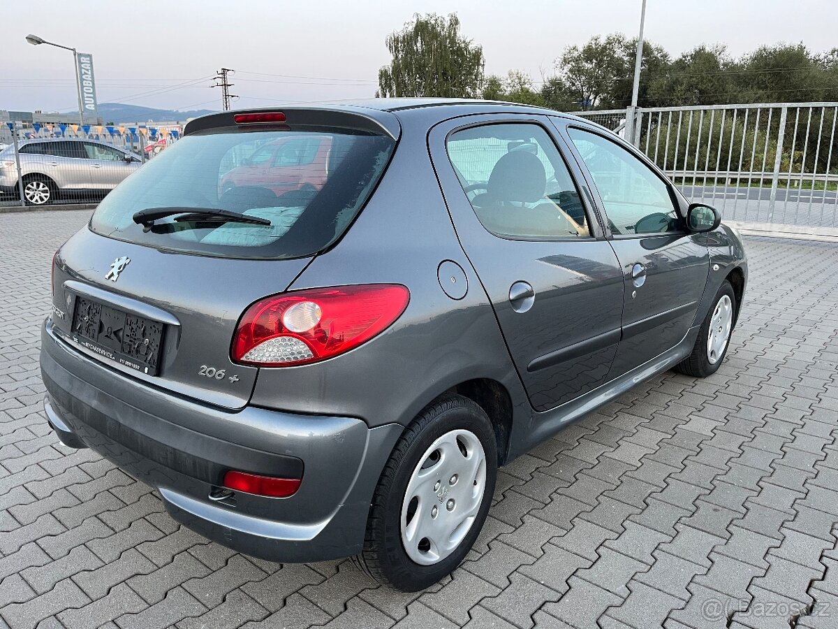 Peugeot 206 TRENDY 1.1i - 7