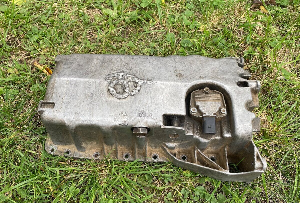 Díly motoru Vw 1.9 TDI 85kw typ AUY alterator,starter atd - 7