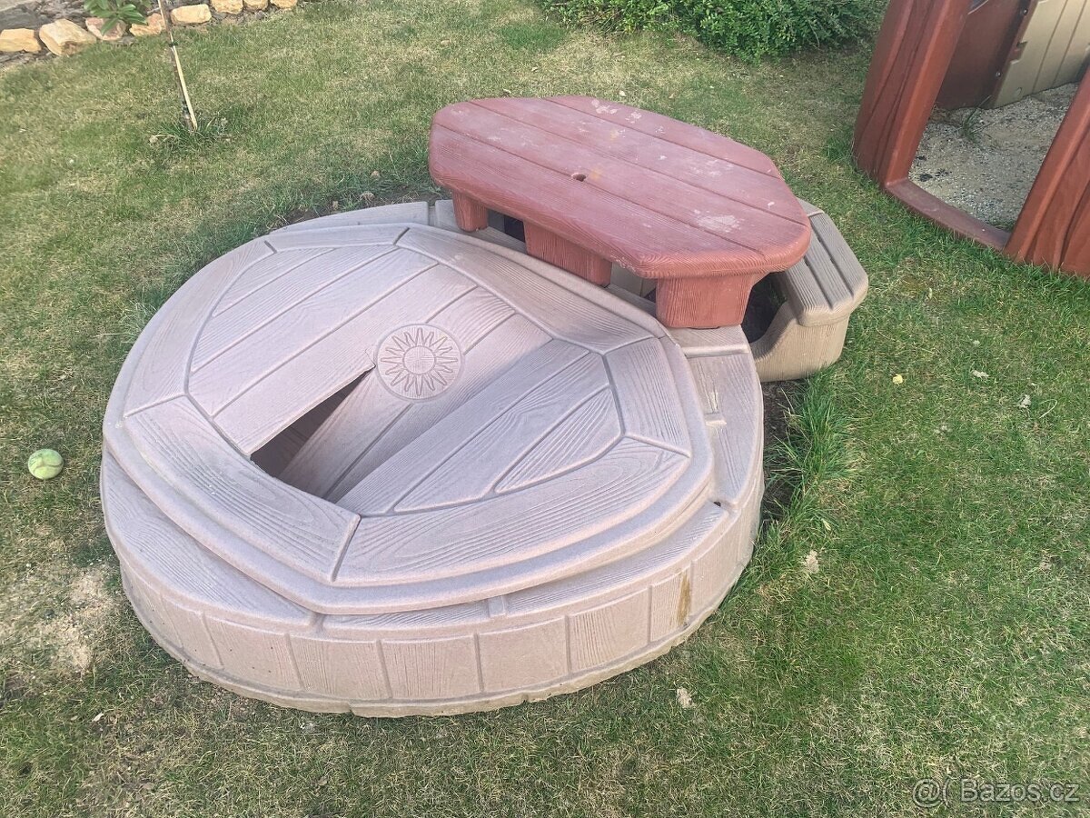 Pískoviště STEP2 + domeček STEP2 - 7