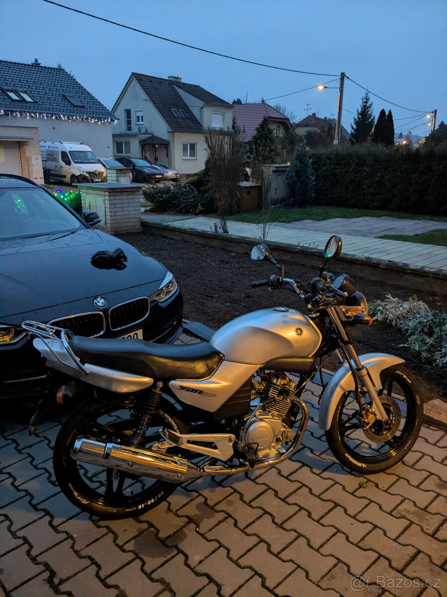 Yamaha ybr125 - 7