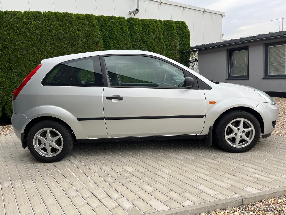 Ford Fiesta 1.3 benzín Viva X 122000km klima 2005 1A AUTO - 7