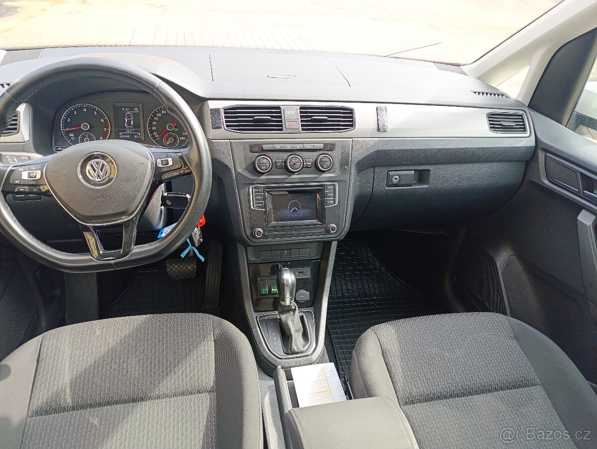 Volkswagen Caddy benzín plyn 2017 - 7